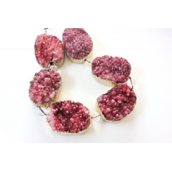 Red Druzy Quartz beads, oval, gold plated