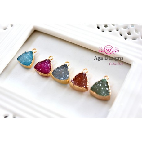 Druzy pendant /charm in gold frame blue color style 1
