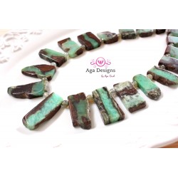 Chrysoprase stones 15-20mm x 20-37mm
